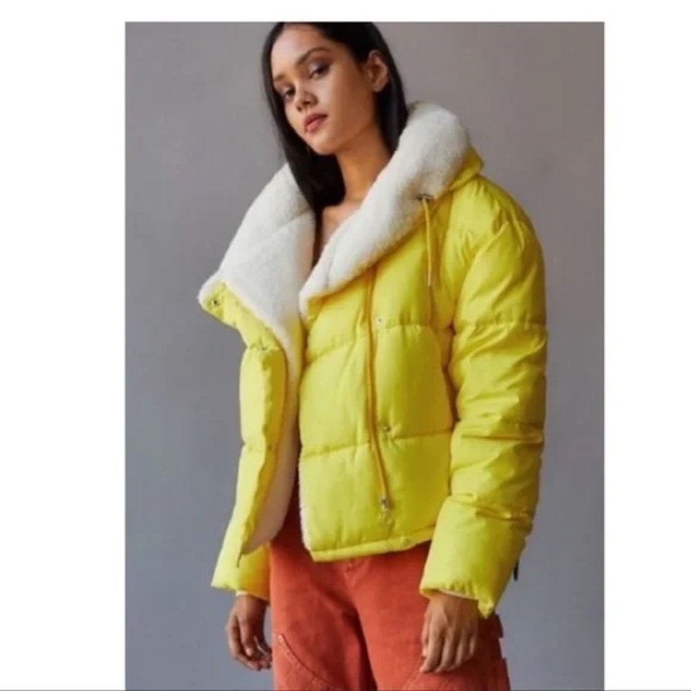 Urban Outfitters BDG Marlow Cropped Puffer Jacket Yellow Faux Shearling M